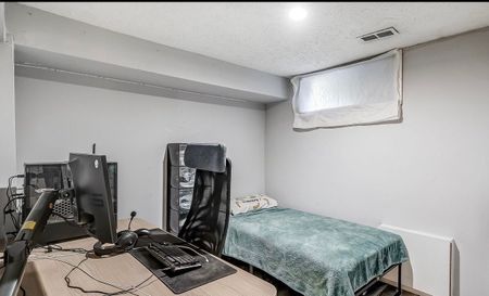For Lease - 31 Shalom Crescent Unit# BSMT, Toronto, Ontario - Photo 4