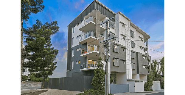 City Views - Two-Bedroom Apartment - Photo 1