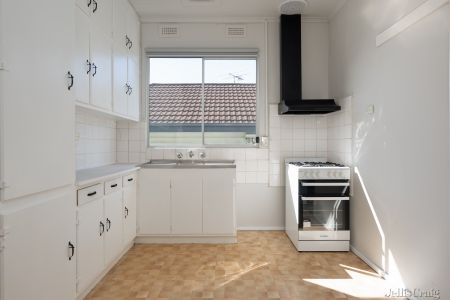 23 Drysdale Street, Reservoir - Photo 2