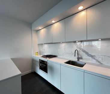 6463 Silver Avenue apartment — Burnaby, BC (1-Bedroom) - 1 Bedroom - Photo 4