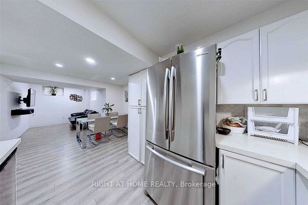 For Lease - 1269 Gina Street Unit# Basement, Innisfil, Ontario - Photo 1