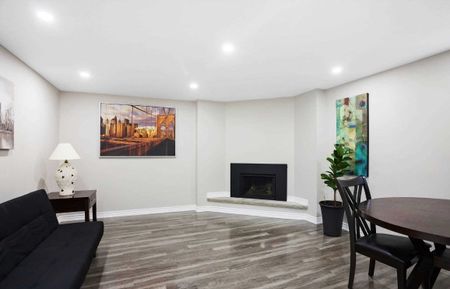 For Lease - 125 Ashridge Court, Mississauga, Ontario - Photo 5