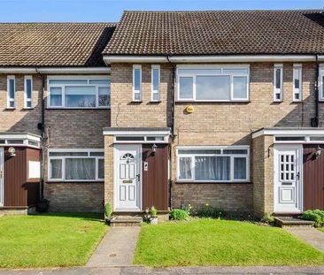 St. Peters Close, Bushey Heath, Bushey, WD23 - Photo 2