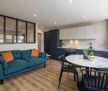 Lower Stone Street, Maidstone - Photo 1