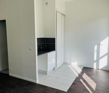 Location Appartement 1 pièce 27m² MEAUX 77100 - Photo 1