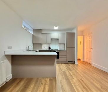 1 Bedroom Apartment To Let - Photo 2