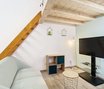 STUDIO MEZZANINE MEUBLE – 21 m2 – 69001 LYON – Réf. 10004551 - Photo 3