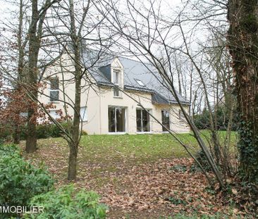 Location Maison 7 pièces 131m² CHATEAUBOURG 35220 - Photo 4
