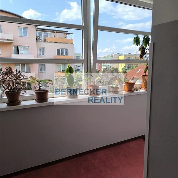 Pronájem bytu 2+kk 69 m² - Fotografie 1