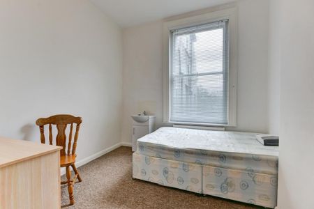 5 bedroom house to rent - Photo 4