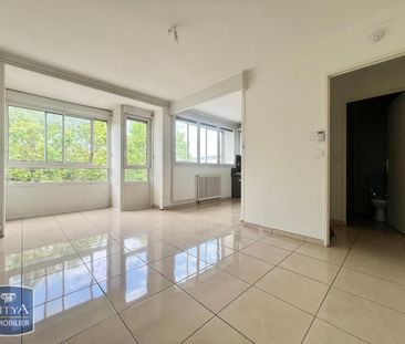 Location Appartement 2 pièces 38m² ST PRIEST 69800 - Photo 1