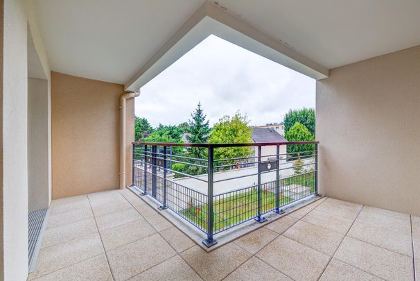 location Appartement T3 DE 63.8m² À VILLIERS SUR MARNE - Photo 1