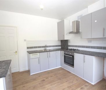 Alton Gardens, Southend-on-Sea, Essex, SS2 6QU - Photo 4