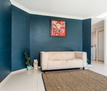 59 Rue Montaigne, Petrie QLD 4502 - House For Rent | Domain - Photo 6