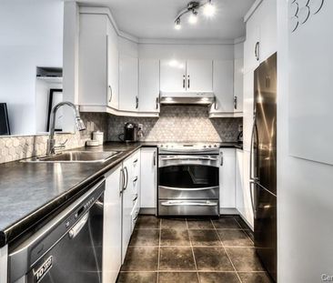 2313 Rue des Crocus, J4N 0E6, J4N 0E6, Longueuil - Photo 1