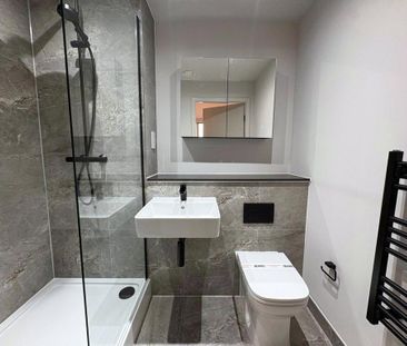 2 bedroom apartment to rent - Photo 2