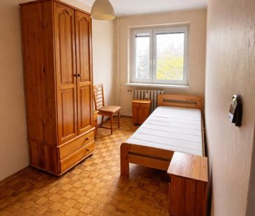 Przestronne 4-pokojowe mieszkanie z windą 73.6 m² - Photo 2