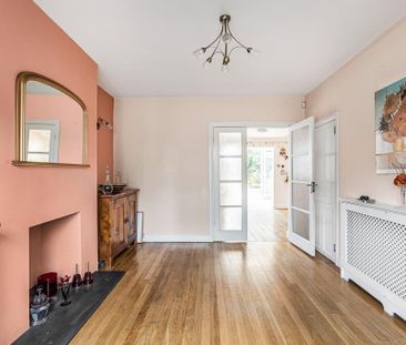 3 bedroom detached house to rent - Photo 2