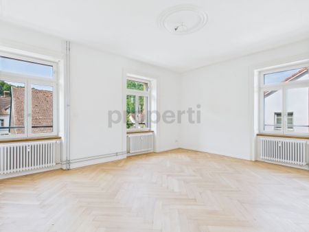 Charmante 3.5-Zimmer-Wohnung in denkmalgeschütztem Gebäude in Büsserach - Photo 5