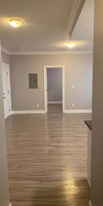 2BDRM Side Suite 750sqft - $1700 - Photo 4