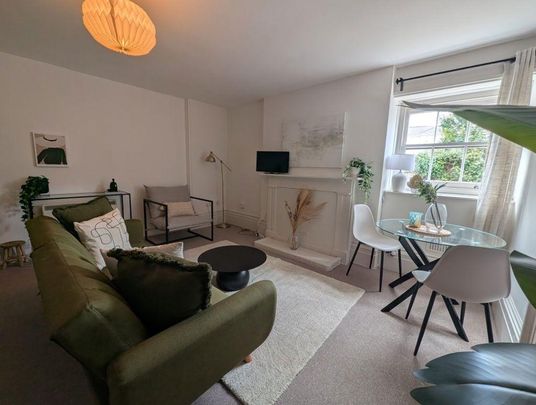 1 bedroom property to rent - Photo 1