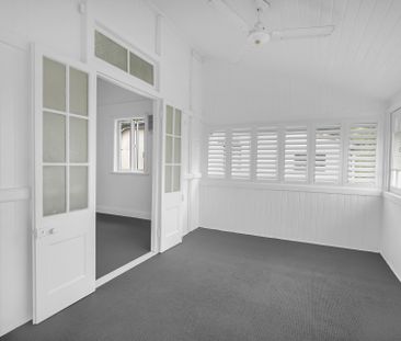 RENOVATED CITY FRINGE UNIT - INCLUDING ELECTRICITY & WATER! - Photo 5