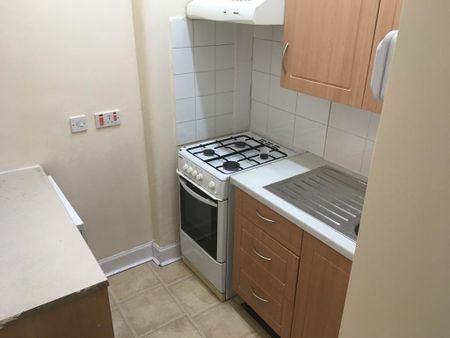1 bedroom flat to rent - Photo 3