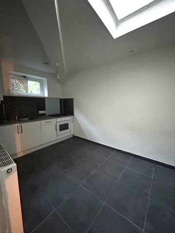 - PAU - PLACE GRAMONT - T1/2 de 38 m2 environ - - Photo 4