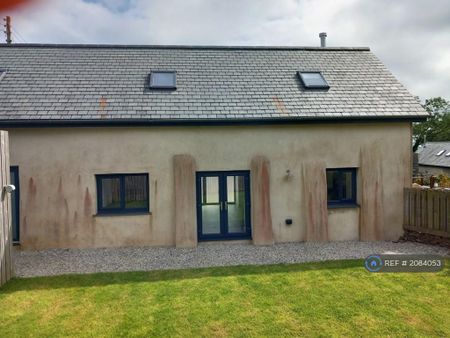 3 bedroom detached house to rent - Photo 3