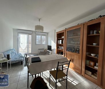 Location Appartement 2 pièces 49m² FONTAINE 38600 - Photo 2