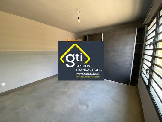 Location Maison 6 pièces 165m² LA MONTAGNE 97417 - Photo 1