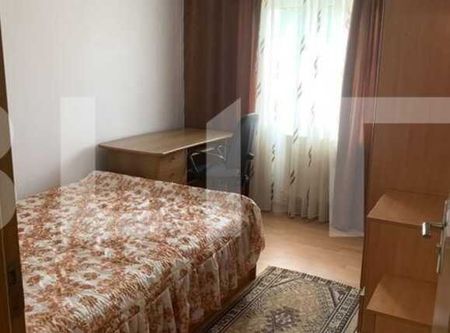 Apartament 3 camere, decomandat, modern, 65 mp, zona strazii Lunii - Fotografie 2