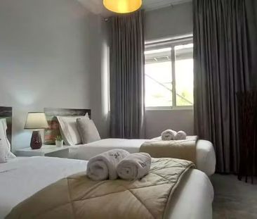 Rua de Faria Guimarães, Porto, Braga 4200-289 - Photo 1