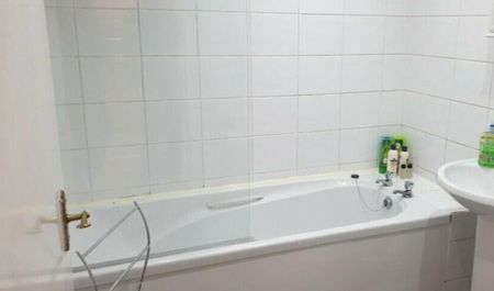 1 Bed Flat, Dumbarton Road, G11 - Photo 2