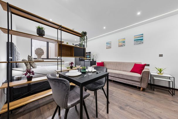 Studio Flat, London, NW11 - Photo 1
