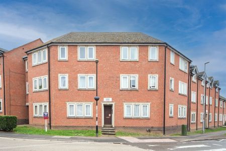 2 bedroom apartment - Photo 4