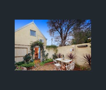 CHARMING ONE BEDROOM SPLIT LEVEL HOME - Photo 1