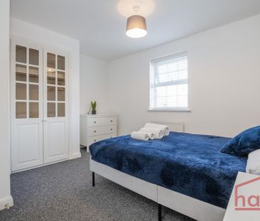 1 bedroom in a house share to rent - Photo 1