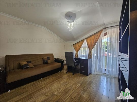 Apartament deosebit, 4 camere, in vila cu intrare separata o oaza de liniste in inima Constantei - Photo 1