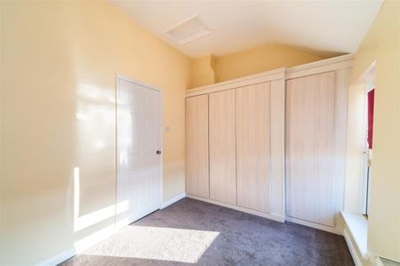 2 BED End of terrace house To rent - Photo 3