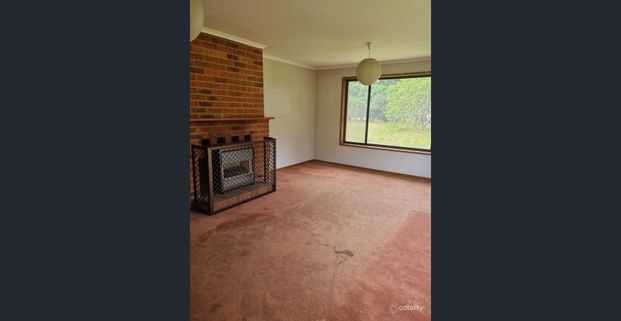 Family Home in Prime Cranbourne East Location - Photo 1