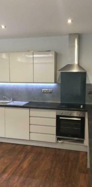 1 bedroom flat to rent - Photo 1