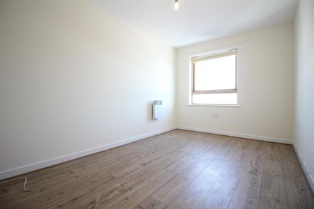 2 Bedroom Flat To Let - Photo 4