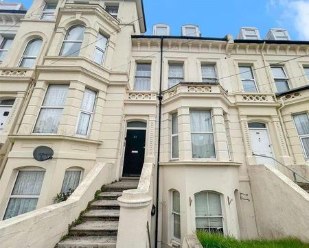 Kenilworth Road, St Leonards, TN38 - Photo 4