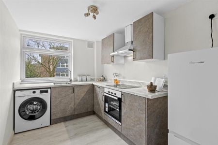 2 bedroom apartment to rent - Photo 4