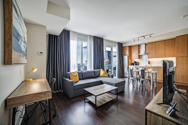 Front Street West - Photo 1