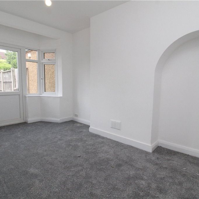 Carr Road, Northolt, UB5 4RA - Photo 1
