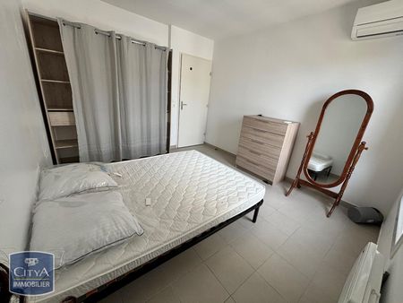 Location Appartement 3 pièces 59m² MARSEILLE 10ème - Photo 4