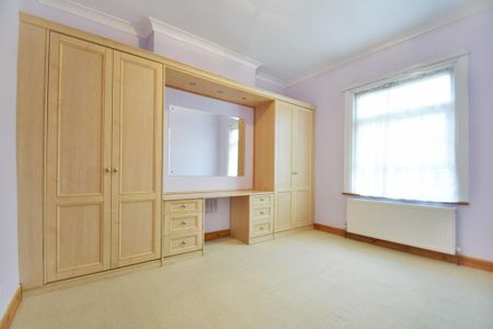 New Road, Hillingdon, UB8 - Photo 2