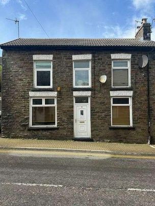 Penrhiwfer Road, Tonypandy, CF40 - Photo 1